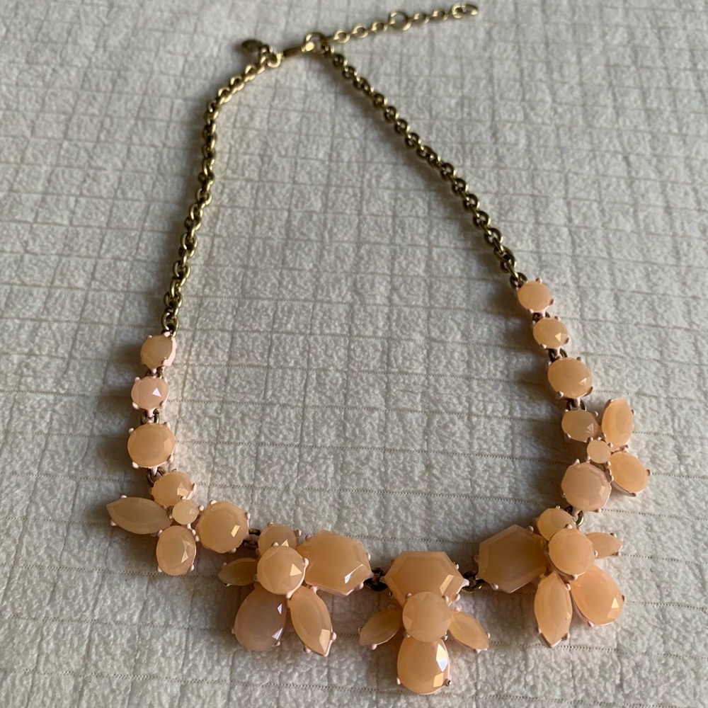 NWOT J.Crew peach necklace
